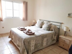 4 Schlafzimmer, Zimmersafe, Bügeleisen/Bügelbrett, kostenloses WLAN