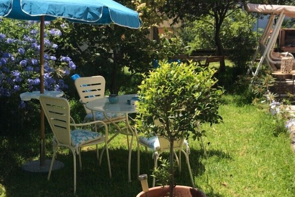 single house with garden in Villa San Giovanni (RC) in front of Messina strait
