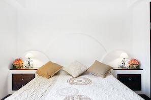 2 bedrooms, in-room safe, blackout curtains, iron/ironing board