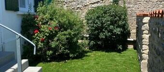 Typical WIFI house completely renovated in the heart of Vieux Chaucre