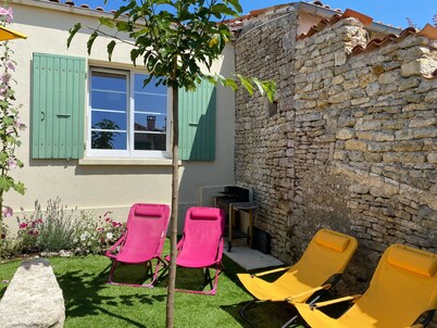 Typical WIFI house completely renovated in the heart of Vieux Chaucre