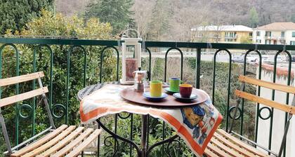 Picturesque vacation home, spacious and relaxing for families, friends and pets!