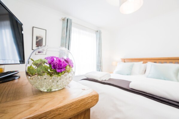 1 bedroom, Egyptian cotton sheets, in-room safe, iron/ironing board