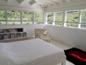 5 室のベッドルーム、アイロン / アイロン台、旅行用ベビーベッド、WiFi (無料)