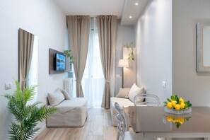 Smart TV - Home Magè Florence with private garage and balcony (Firenze)