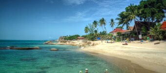 Breathtaking Ocean View 1 Bed Villa - large Infinity Pool, FREE CAR & Transfers