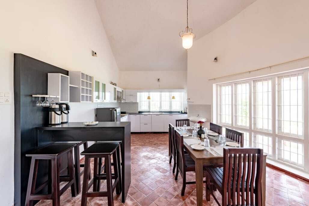 Serenity....a hillside retreat