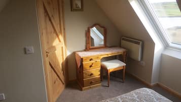 3 chambres, fer et planche Ă  repasser, Wi-Fi gratuit, draps fournis