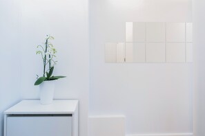 Interior - Incredible 3BR Battersea Flat & Spectacular View (London)