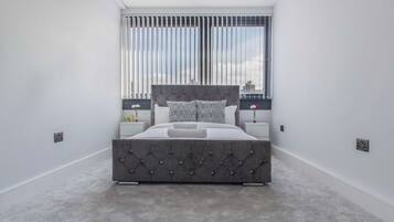 3 dormitorios, tabla de planchar con plancha, wifi y ropa de cama