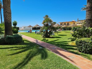 Property grounds - Beautiful penthouse Studio Apartment Situated On The Beach With Glorious Panoram (la calle de mijas)