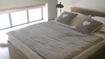 3 dormitorios, tabla de planchar con plancha, cuna de viaje y wifi