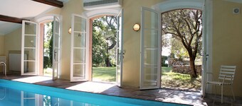 Maison provençale à Seillans dans le Var, Provence, Côte d'Azur, France