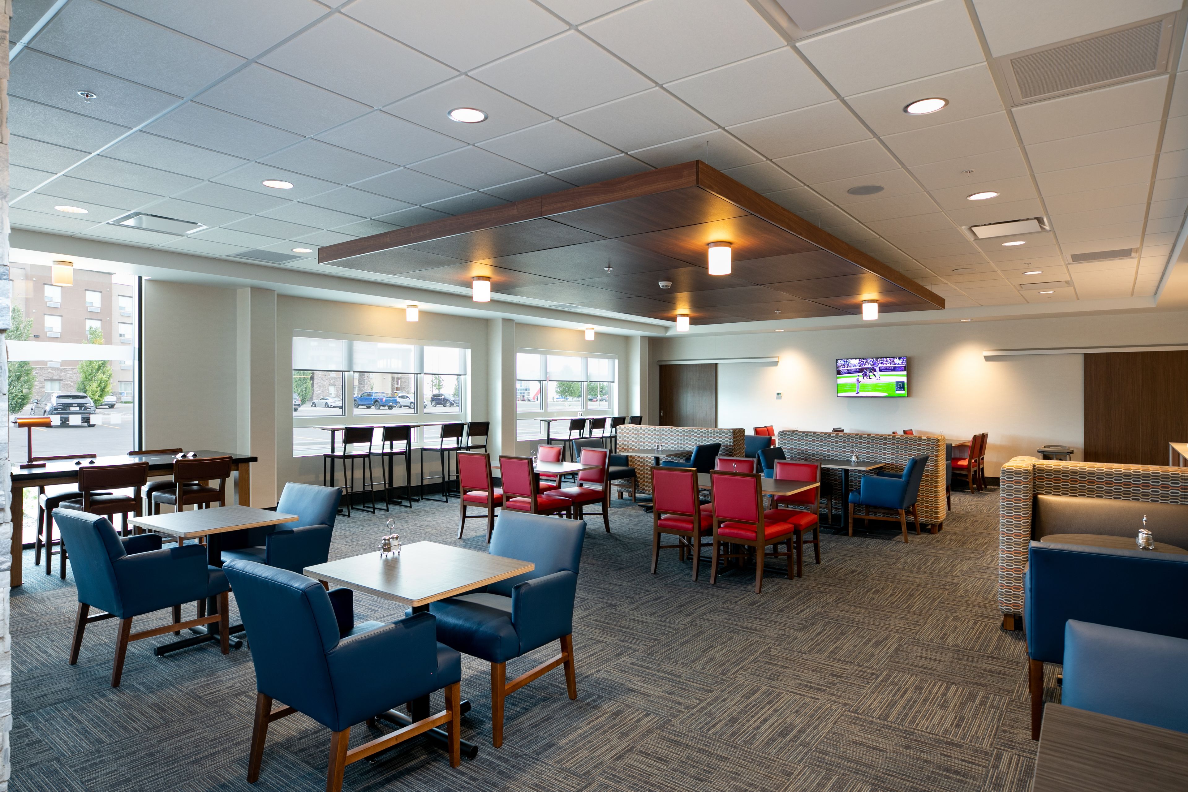 Free daily on-the-go breakfast