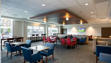 Free daily on-the-go breakfast