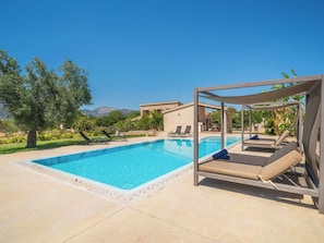 Pool - Stunning private villa for 8 guests with A/C, WIFI, private pool, TV, patio and panoramic view (Selva)