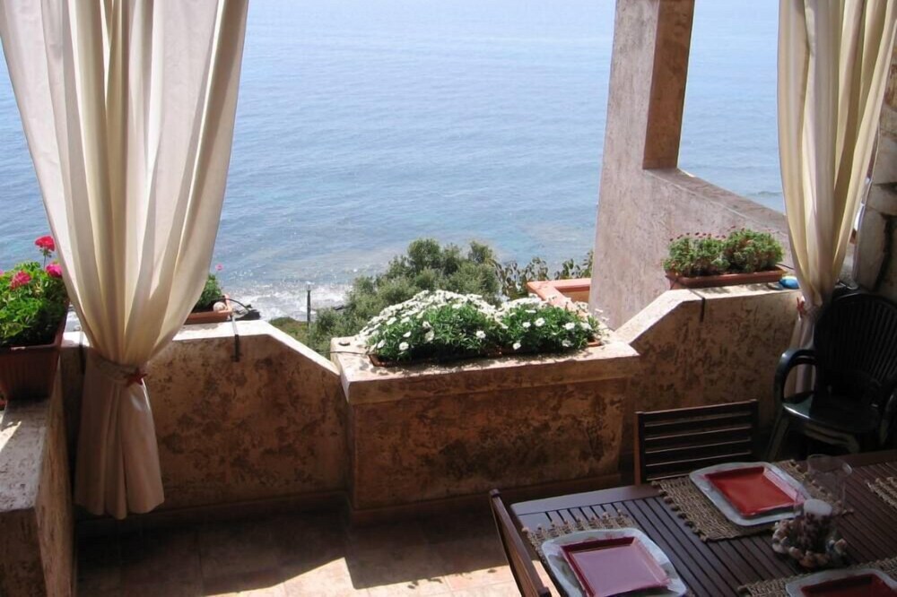 House / Villa - PORTO CORALLO