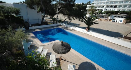 Bungalow on cala d' or beach