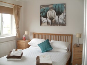 1 bedroom, iron/ironing board, bed sheets