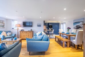 TV - Stone Lodge, Old Hunstanton, Norfolk (Old Hunstanton)