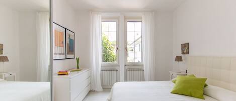 2 Schlafzimmer, Bügeleisen/Bügelbrett, WLAN, Bettwäsche