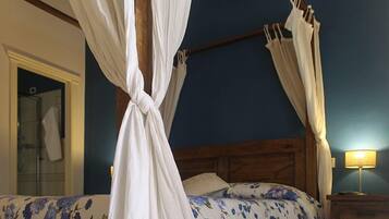 Basic Double Room, Annex Building | Blackout drapes, free cribs/infant beds, rollaway beds, free WiFi