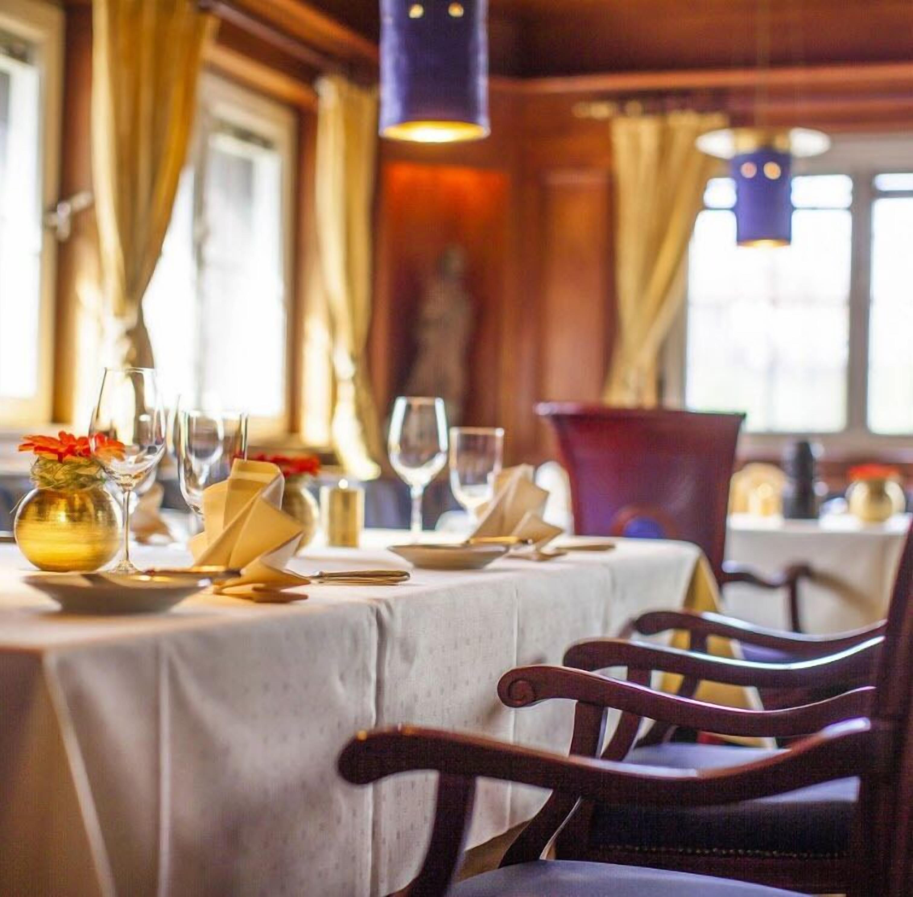 daily buffet breakfast (eur 9 per person)