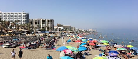 Beach nearby, sun-loungers
