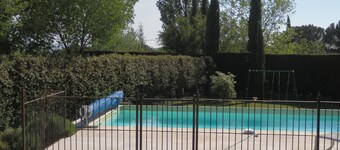 Air-conditioned house 1 km Bédoin/Ventoux - Private/heated swimming pool - Wifi