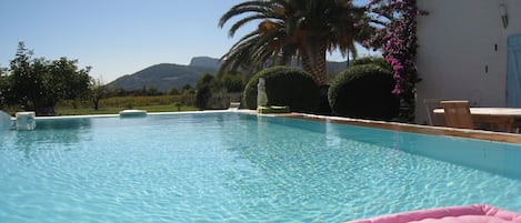 Piscina a l'aire lliure