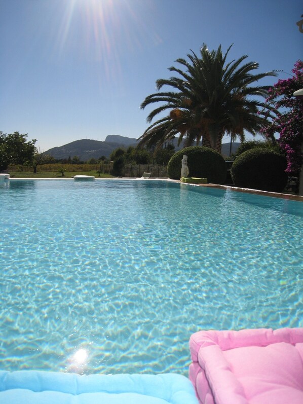 Udendørs pool