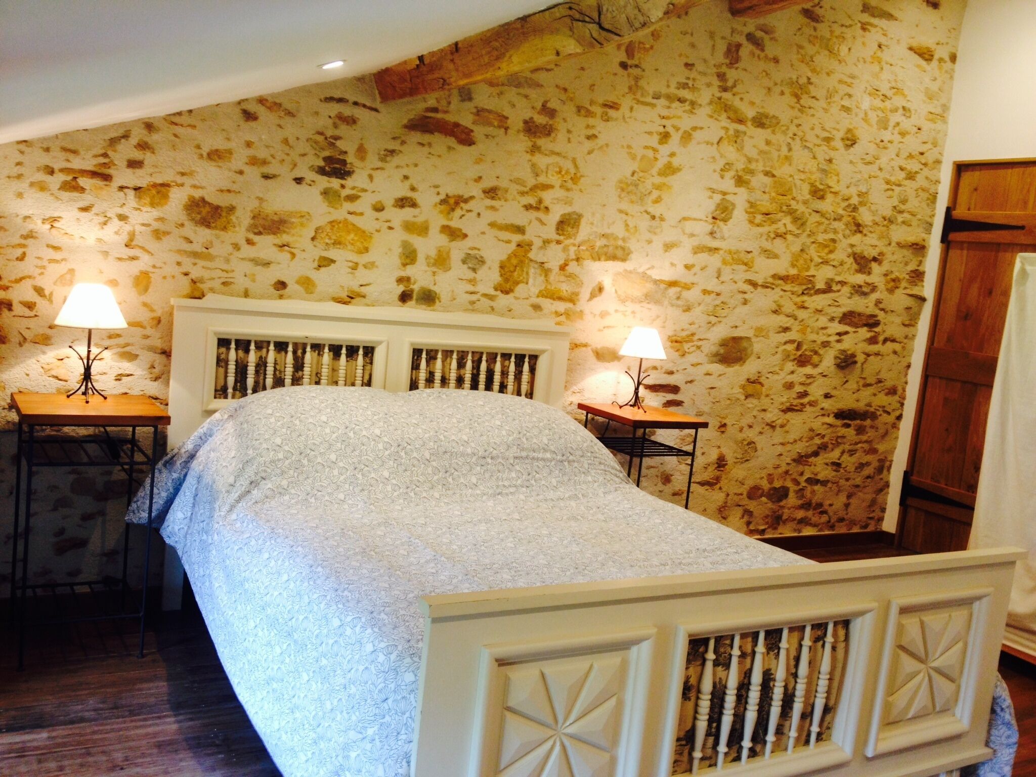 Newly-renovated countryside gite, shared use of swimming pool and games room