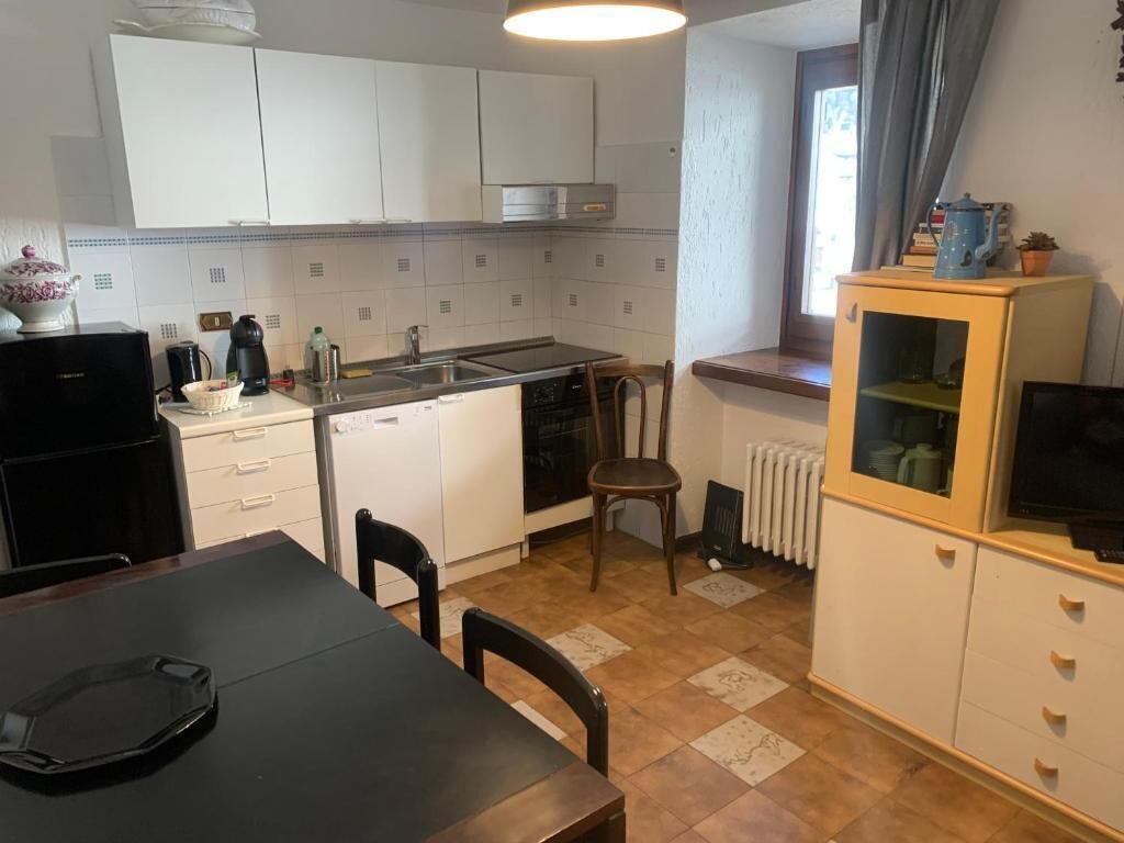 Kühlschrank, Ofen, Herdplatte, Geschirrspüler