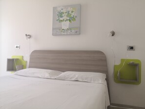 1 makuuhuone, silitysrauta/-lauta, ilmainen Wi-Fi, vuodevaatteet