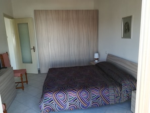 2 Schlafzimmer, WLAN, Bettwäsche, Rollstuhlgeeignet