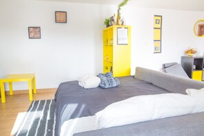 2 habitaciones, internet y ropa de cama