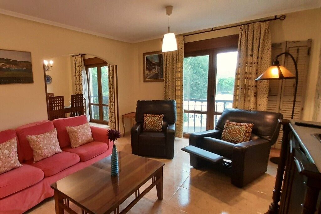 Cantabria Coast Villa, Garden, Fibre Wi-Fi, by Award Winning Beaches & Santander