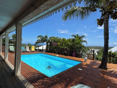 Villa with pool, sea and mountain views