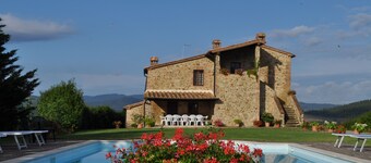 Villa Costa, Stunning Villa in the heart of Tuscany. 