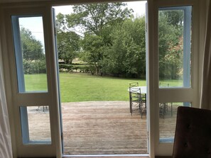 Interior - Large Country Cottage (Seething)