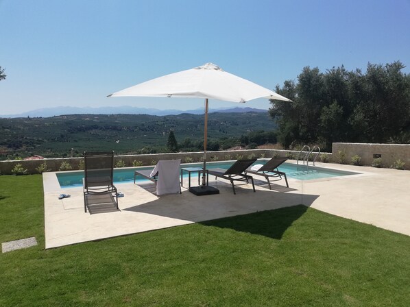 Alberca al aire libre 