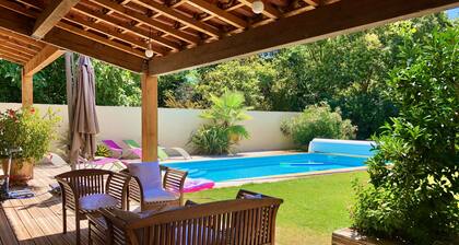 Charming, well-equipped villa with heated swimming pool in large grounds 4****