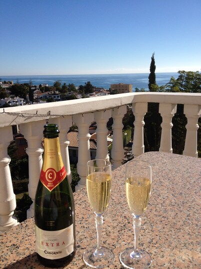 Very Spacious Villa with Private Pool in a peaceful location with sea views.