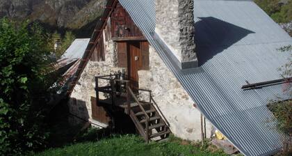Casa del parque Ecrins en el pueblo de Valsenestre 1300m