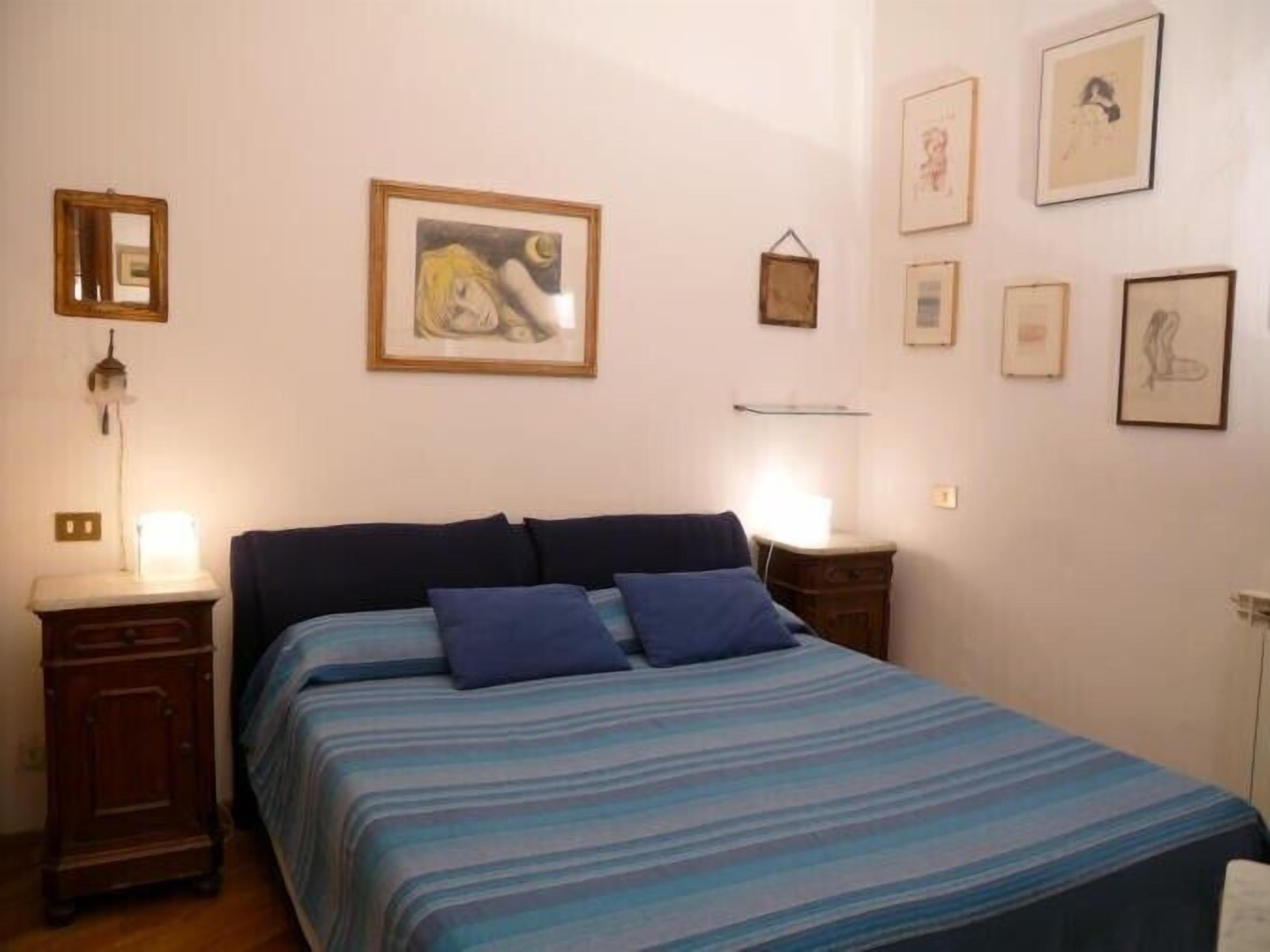 Elegant fully furnished apartment in the heart of Rome Trastevere