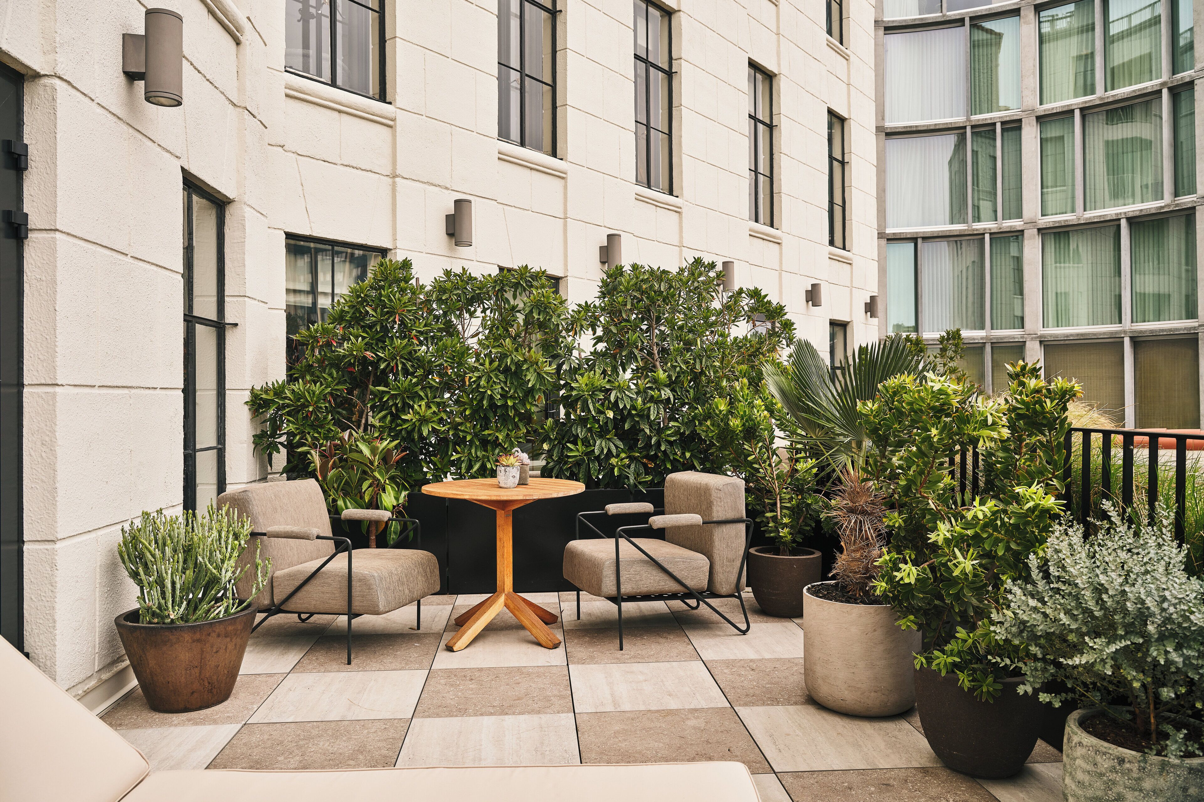 Zimmer, 1 King-Bett, Terrasse (Landmark) | Garten