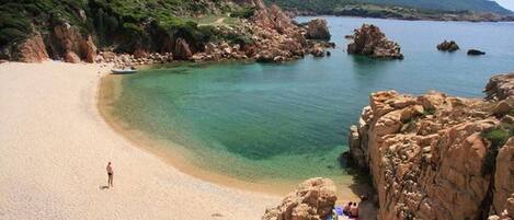 Beach nearby, beach towels