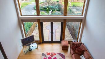 Smart TV, DVD player, books, video library