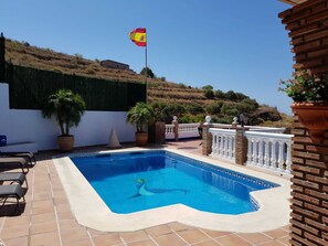 Outdoor pool - VILLA GARCIA CASTILLO (Almuñecar)