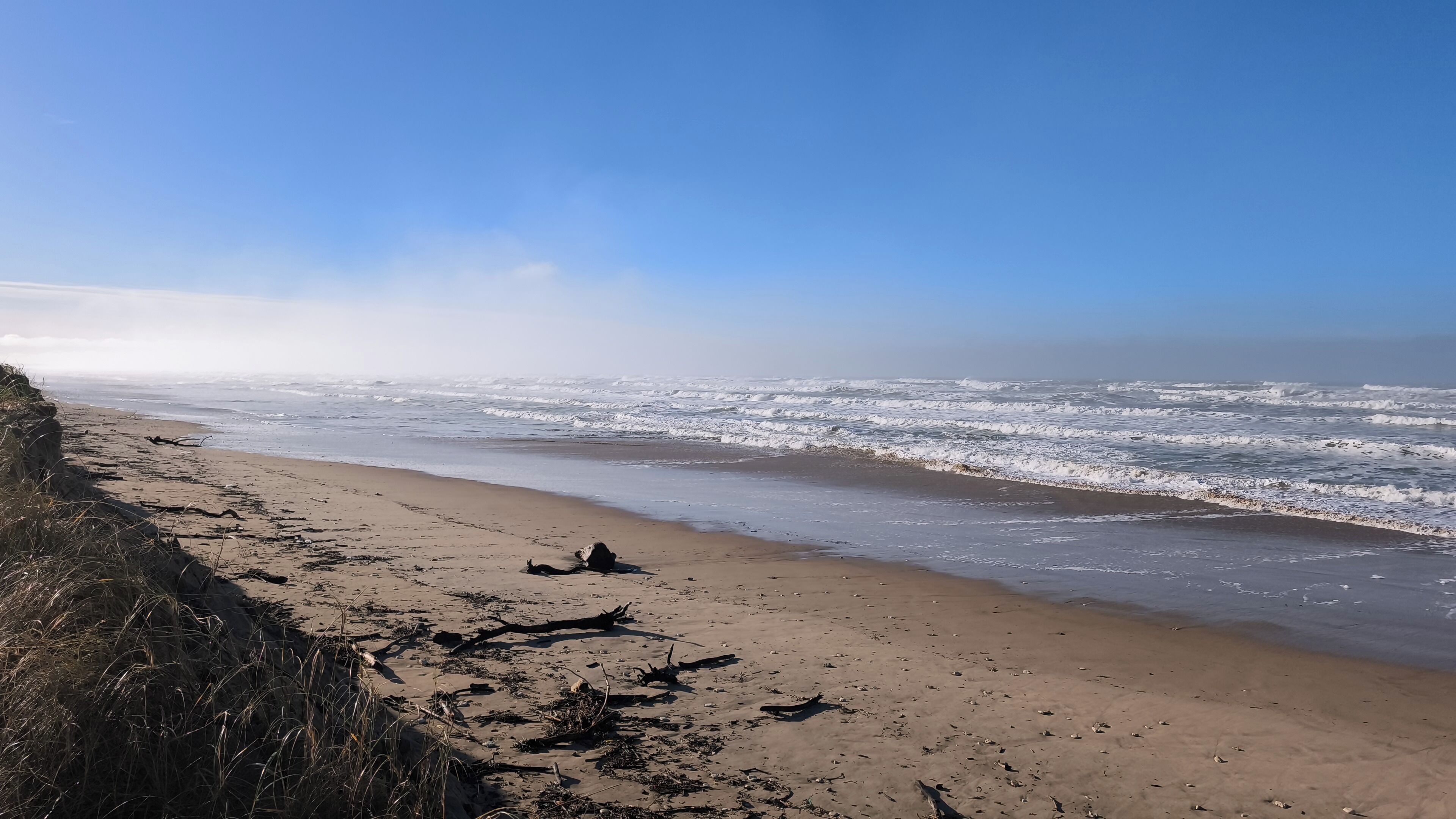 Beach nearby, sun-loungers
